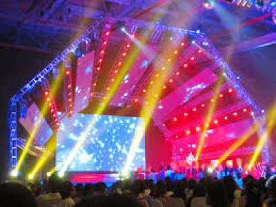 Cho thu&ecirc; &acirc;m thanh - &aacute;nh s&aacute;ng